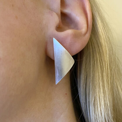Matte Triangle Earring. - Image 2