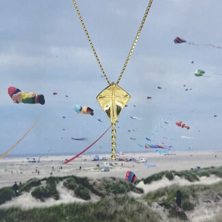 Goldplated kite pendant.