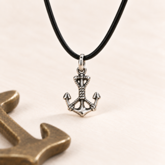 Sailor’s Knot Pendant.