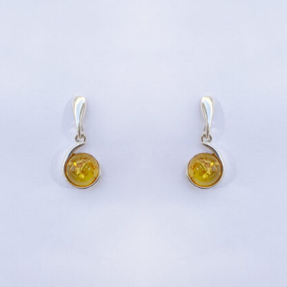 Sterling Silver Earrings with Amber.