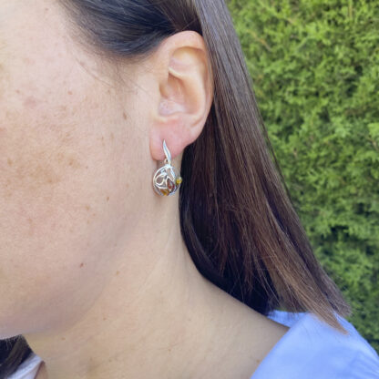 Three-Amber Flower Earring.