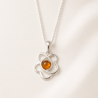 Flower Pendant with Amber.
