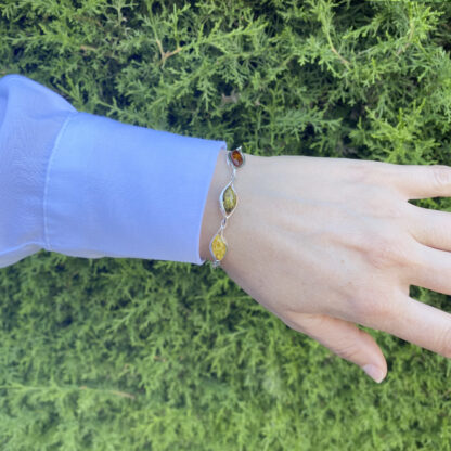 Bracelet with Three Amber Drops.